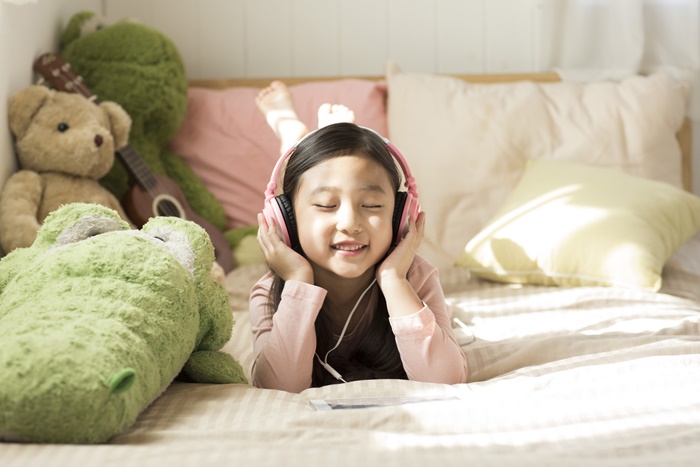 �Ƶ����ǽɸ�����1�� �¶��� ���ᱳ��