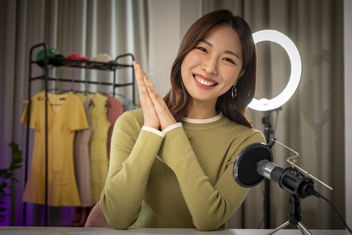 ¹æ¼ÛSNSÄÜÅÙÃ÷Àü¹®°¡ ÀÚ°ÝÁõ ±³À°